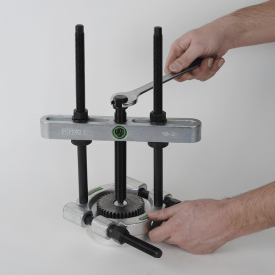 Kukko Lagerseparator med snabbspindel. 6-40mm. 55mm