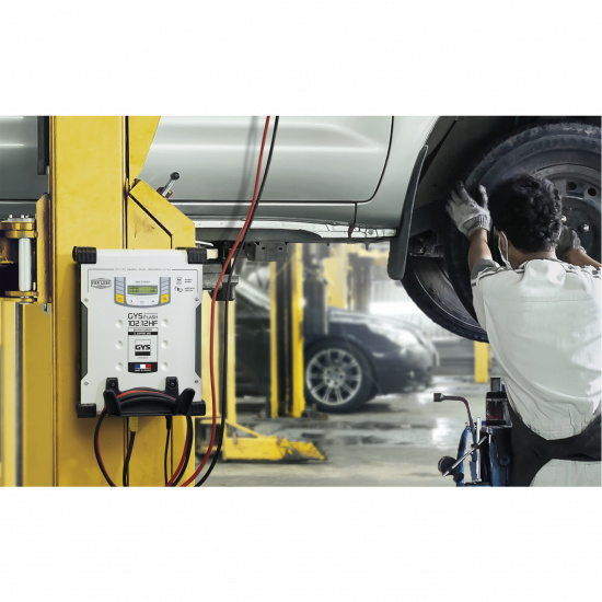 Underh�llsladdare 102.12 230 V max 100 A >75 A 25 grC 100%