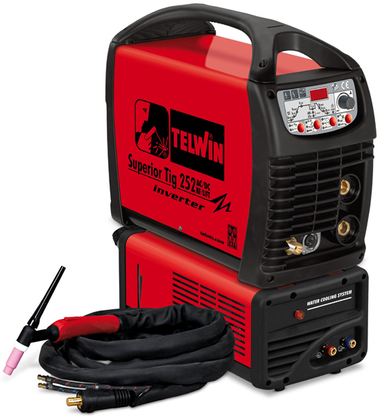 Superior Tig 252RA-AC/DC-HF/Lift komplett ink. tillbeh�r